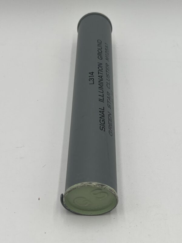 U.S. Military vintage M125A1 Green star cluster Flare