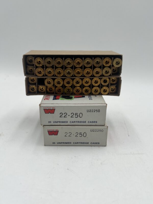 Winchester 22-250 Unprimed brass NEW 39 pieces